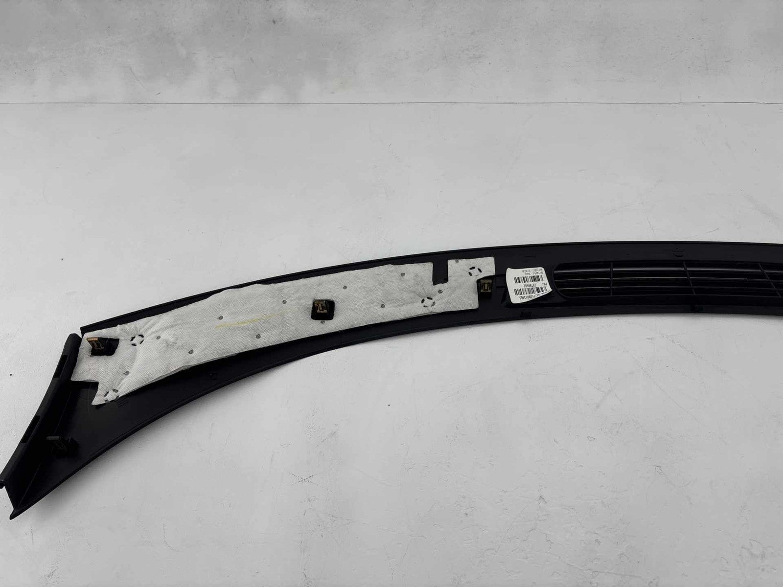 11-12 Chevrolet Traverse Front Dash Instrument Upper Defroster Grille Panel Oem