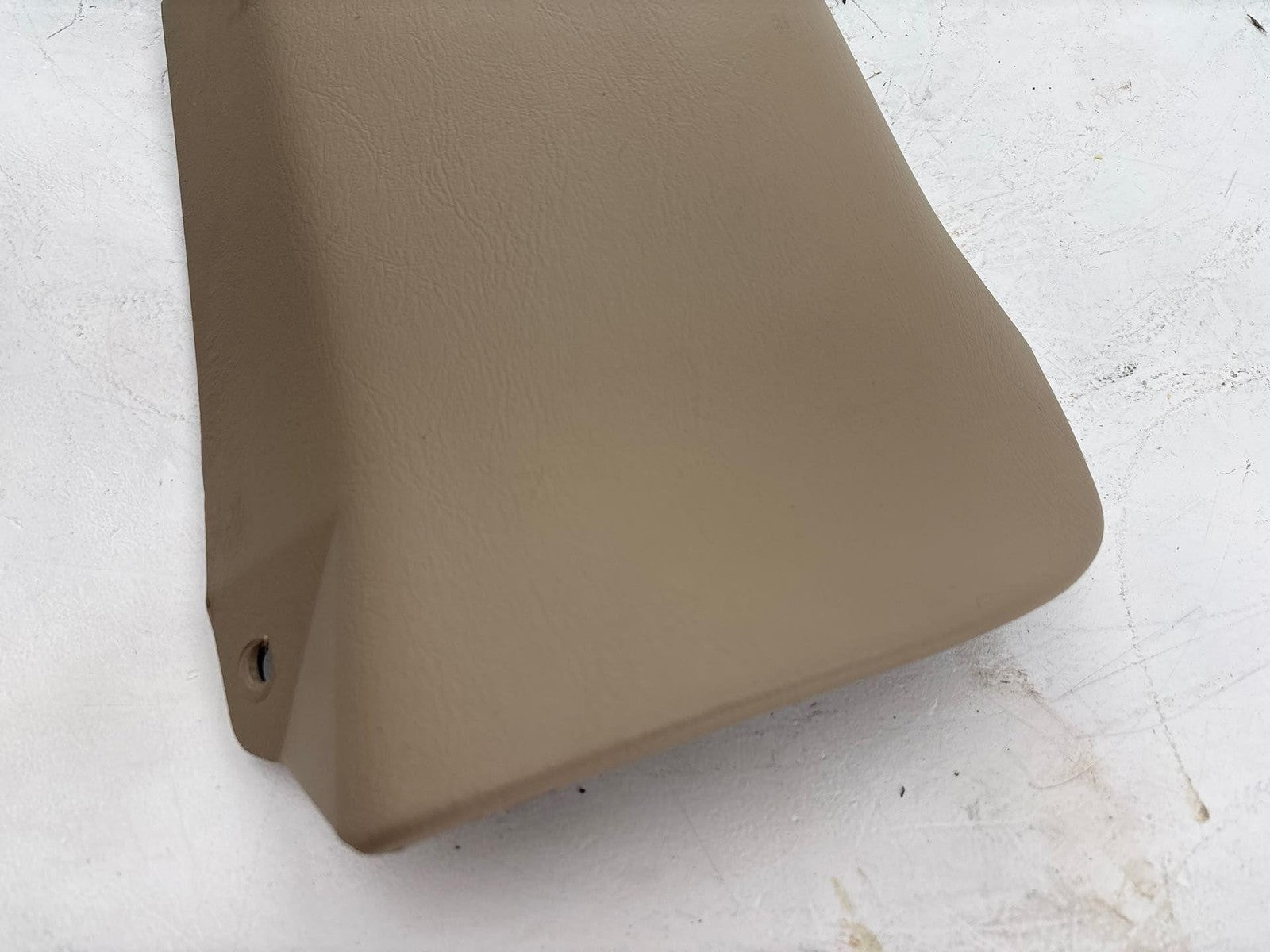 2000-2002 Ford Taurus Sable Instrument Panel Dash Column Cover Oem