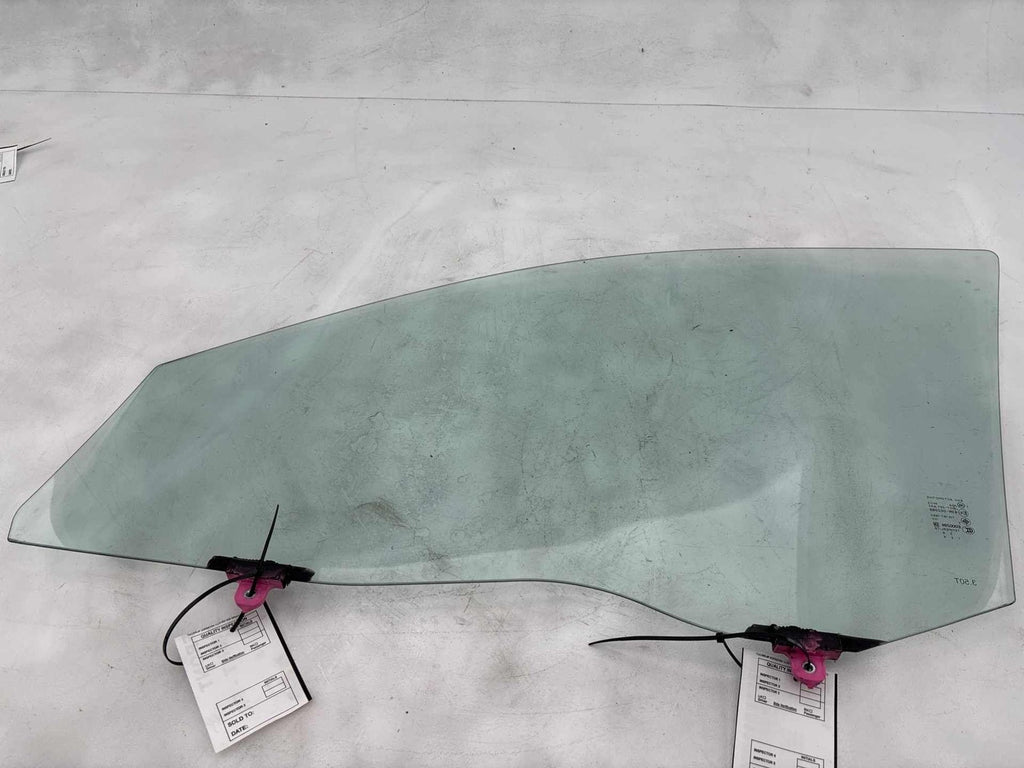 17-24 Mitsubishi Mirage G4 Sedan Passenger Right Front Door Window Glass