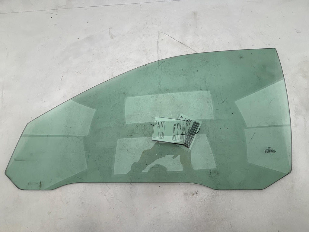 2000-2002 Audi S4 Front Left Door Window Glass Oem