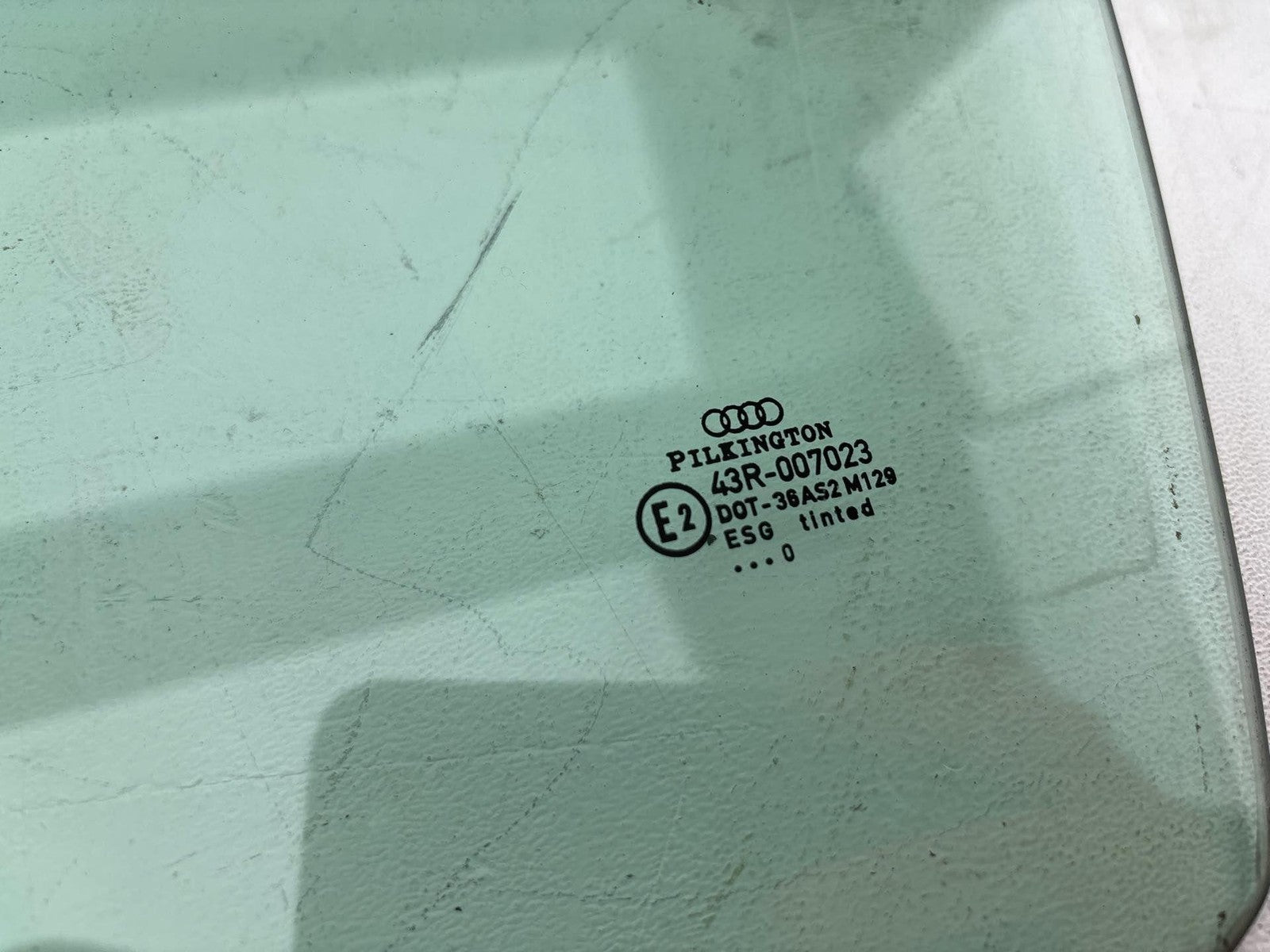 2000-2002 Audi S4 Front Left Door Window Glass Oem