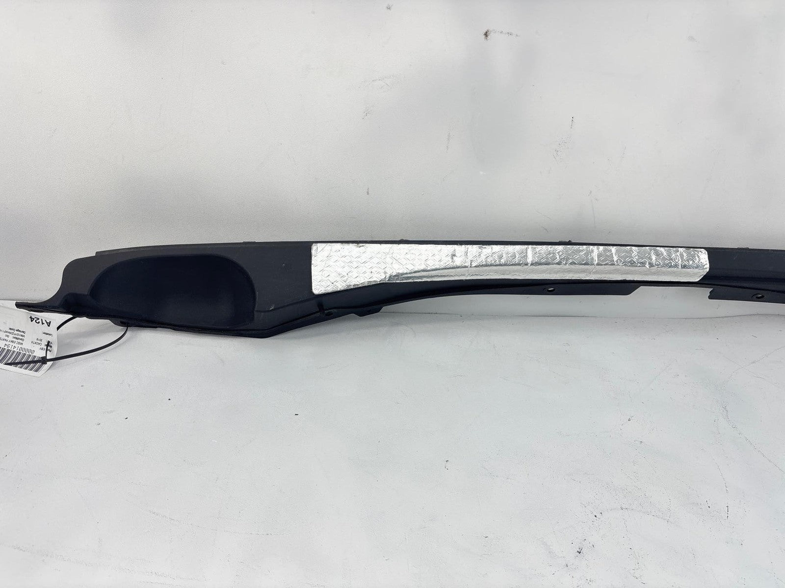 19-24 Cadillac Xt4 Windshield Wiper Cowl Upper Extension Panel Cover Oem