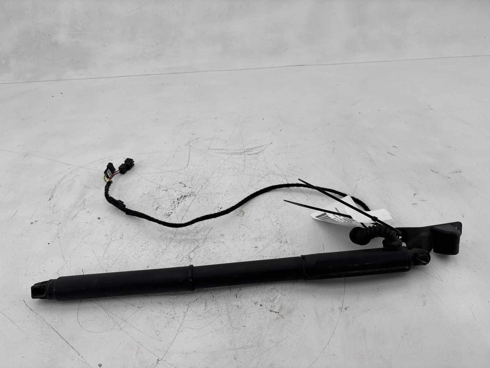07-13 Bmw X5 E70 Trunk Tailgate Support Electric Lift Shock Strut Left Side Oem