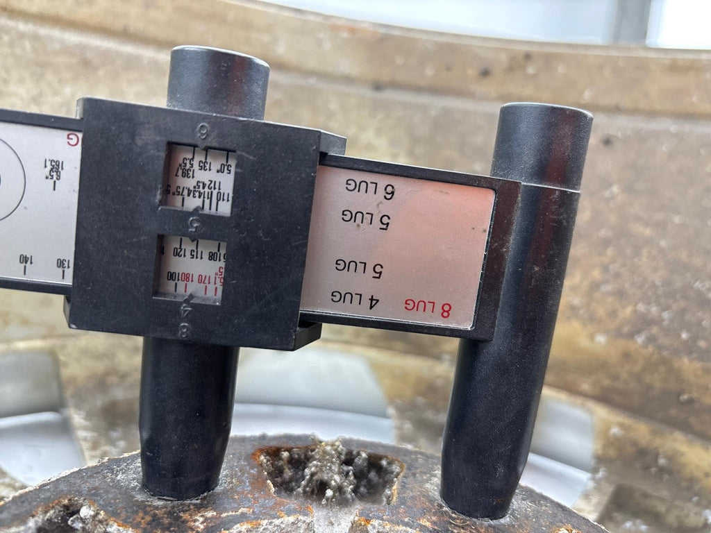 10-12 Ford Taurus Wheel 18X7 1/2 Aluminum 10 Spoke Painted Silver Bg1Z1007A