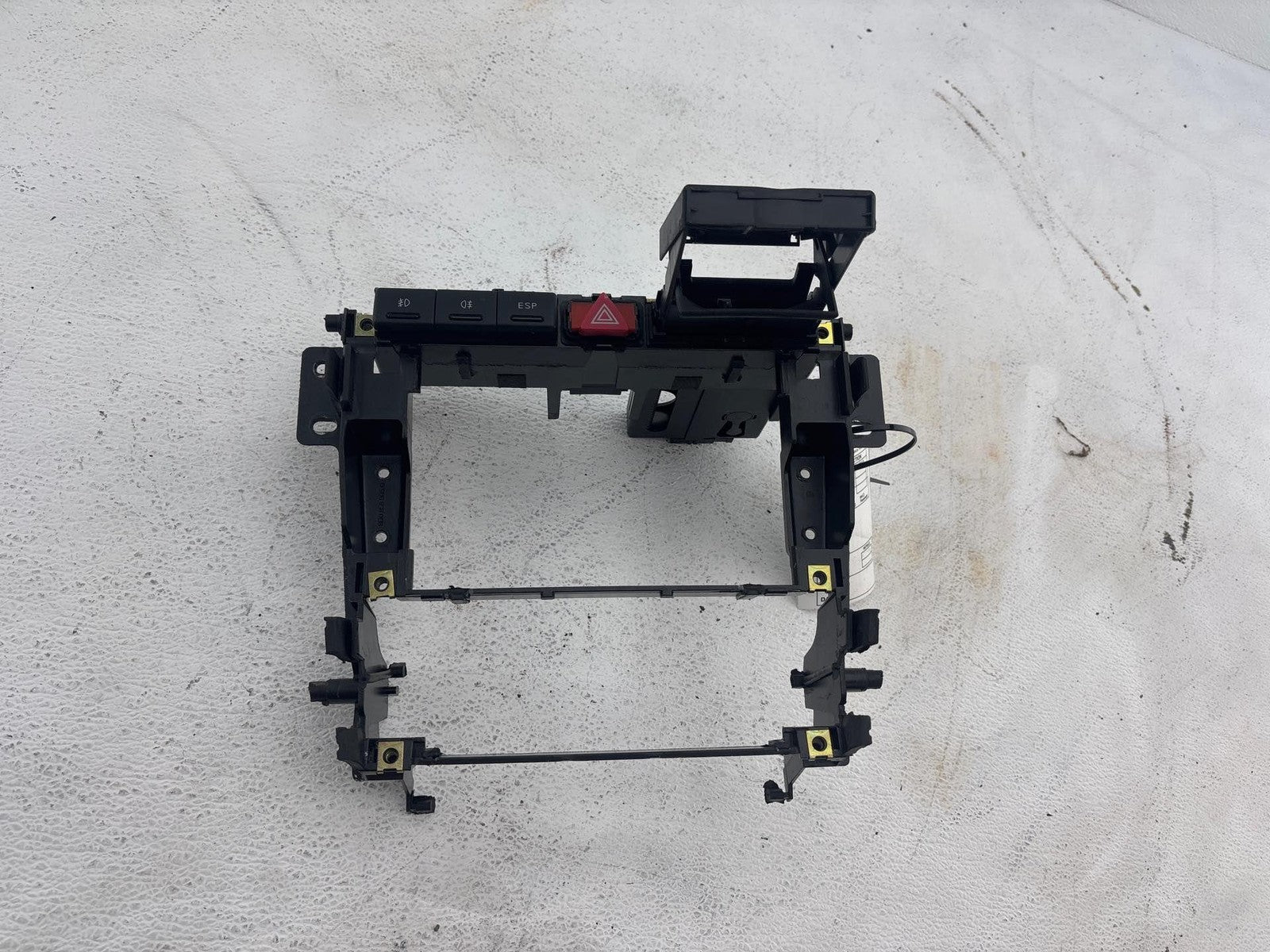 2000-2002 Audi S4 Stereo Radio/ Climate Control Mounting Bracket Oem