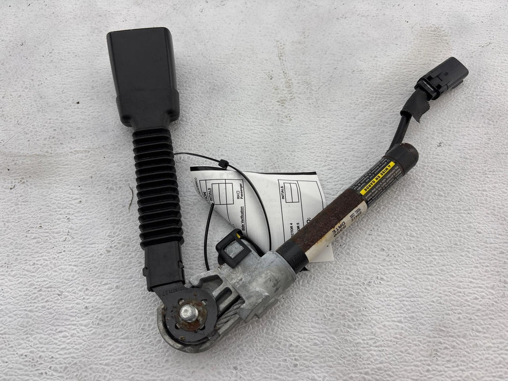 10-12 Taurus Seat Belt Front Bucket Seat Passenger Buckle