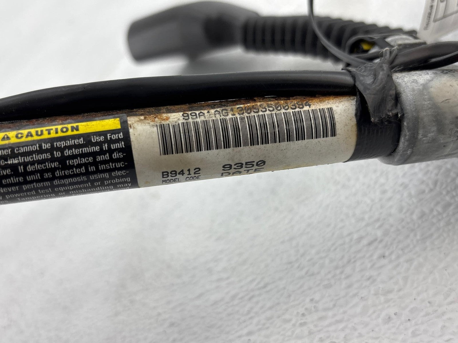 10-12 Taurus Seat Belt Front Bucket Seat Passenger Buckle