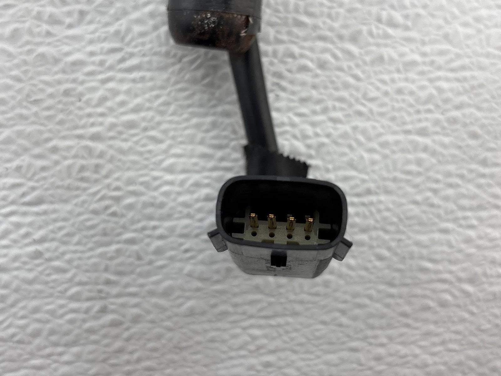 10-12 Taurus Seat Belt Front Bucket Seat Passenger Buckle