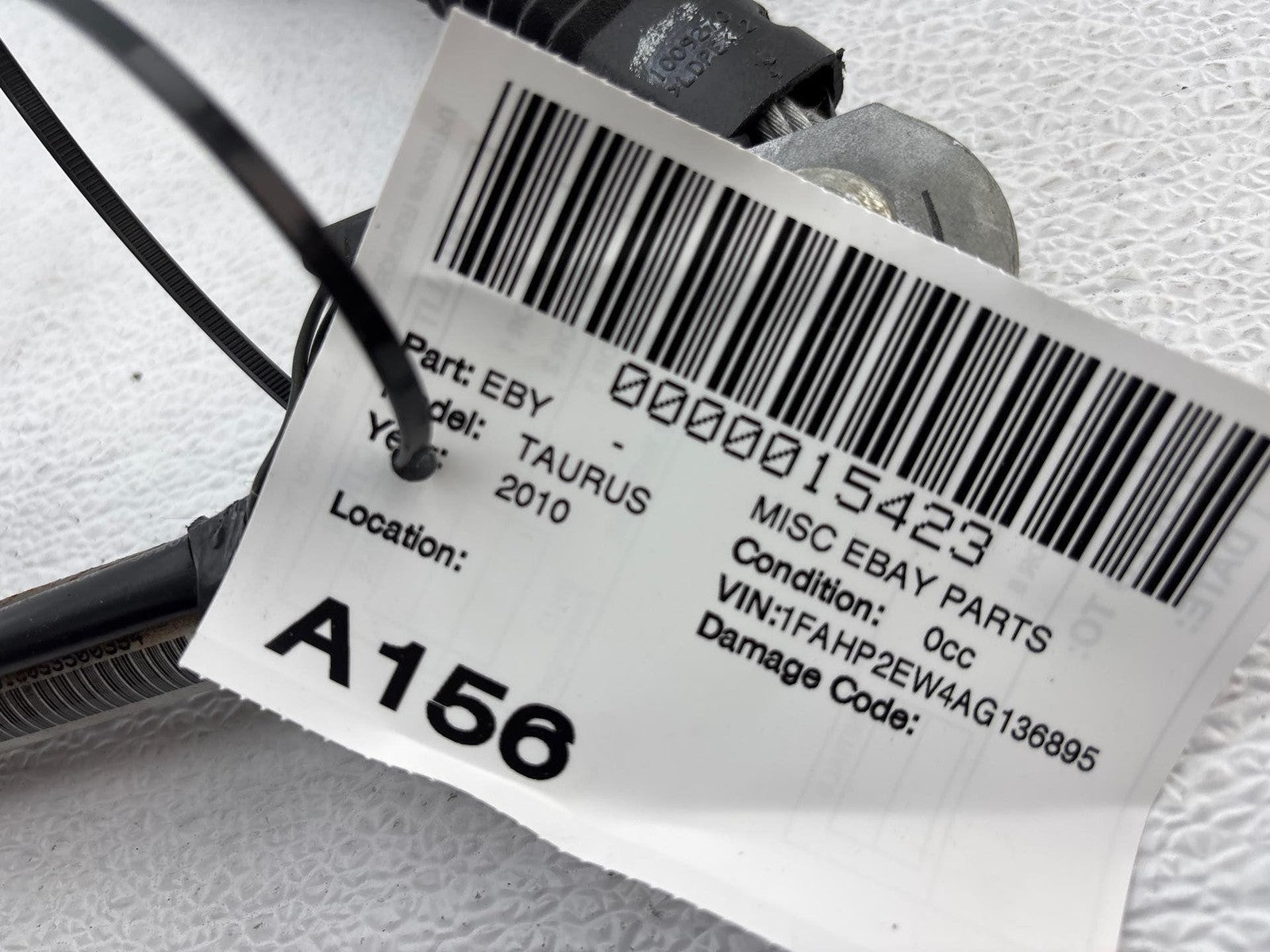 10-12 Taurus Seat Belt Front Bucket Seat Passenger Buckle