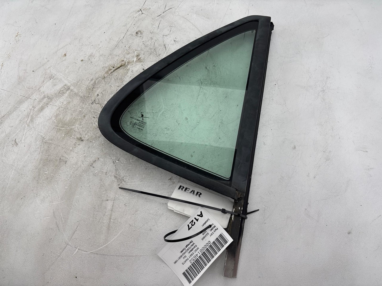 1999-2010 Saab 9-5 Aero Passenger Right Rear Door Vent Glass Oem