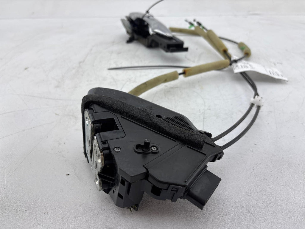 14-20 Infiniti Qx60 Rear Left Side Door Outside Handle W/Lock Latch Actuator Oem