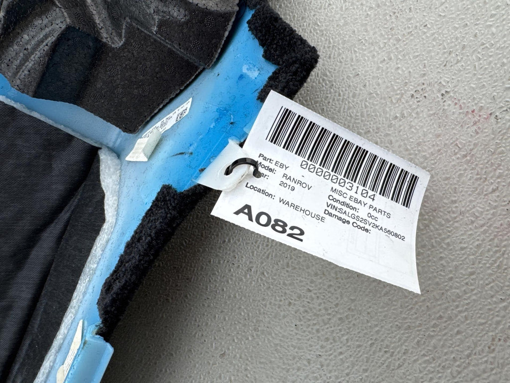 13-19 Land Rover Range Rover Rear Right C Pillar Lower Quarter Trim Panel Oem