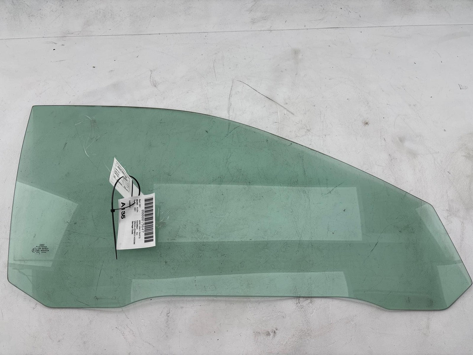 2000-2002 Audi S4 Front Right Door Window Glass Oem