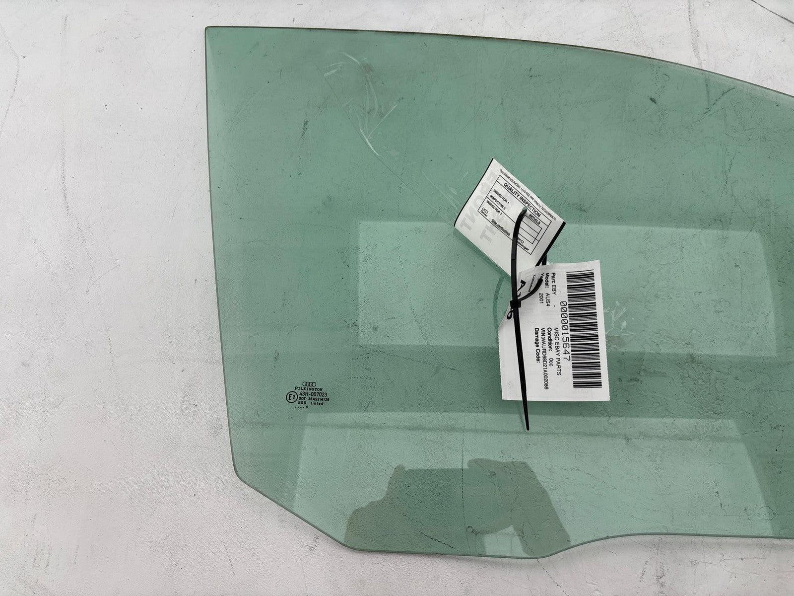 2000-2002 Audi S4 Front Right Door Window Glass Oem