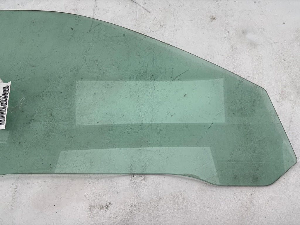 2000-2002 Audi S4 Front Right Door Window Glass Oem