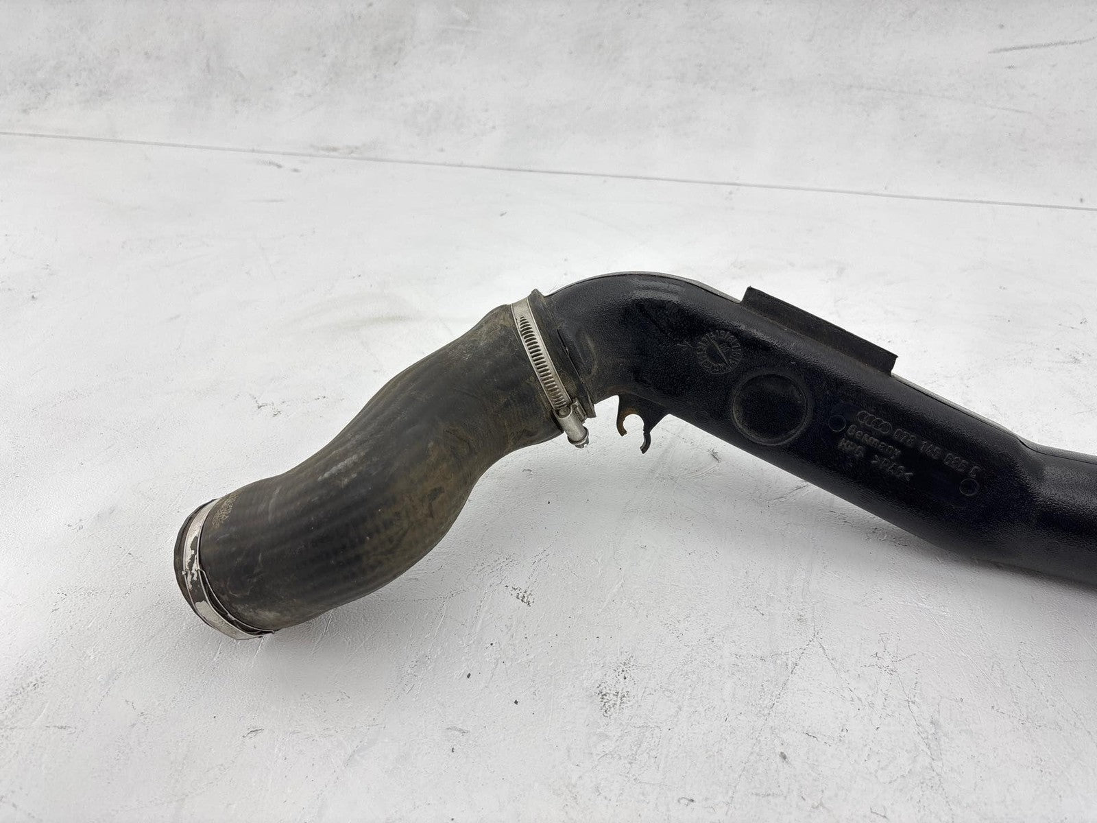 2000-2002 Audi S4 Right Intercooler Pipe Oem 078-145-686-G