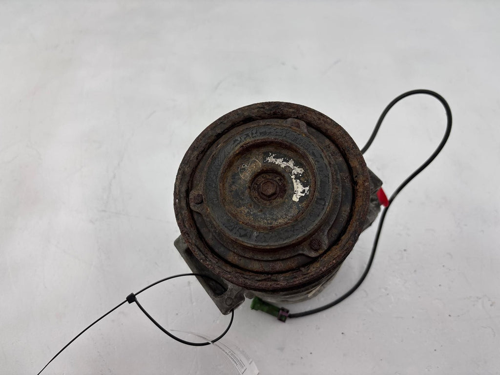 2000-2002 Audi S4 A/C Air Compressor OEM 4B0-260-805-B