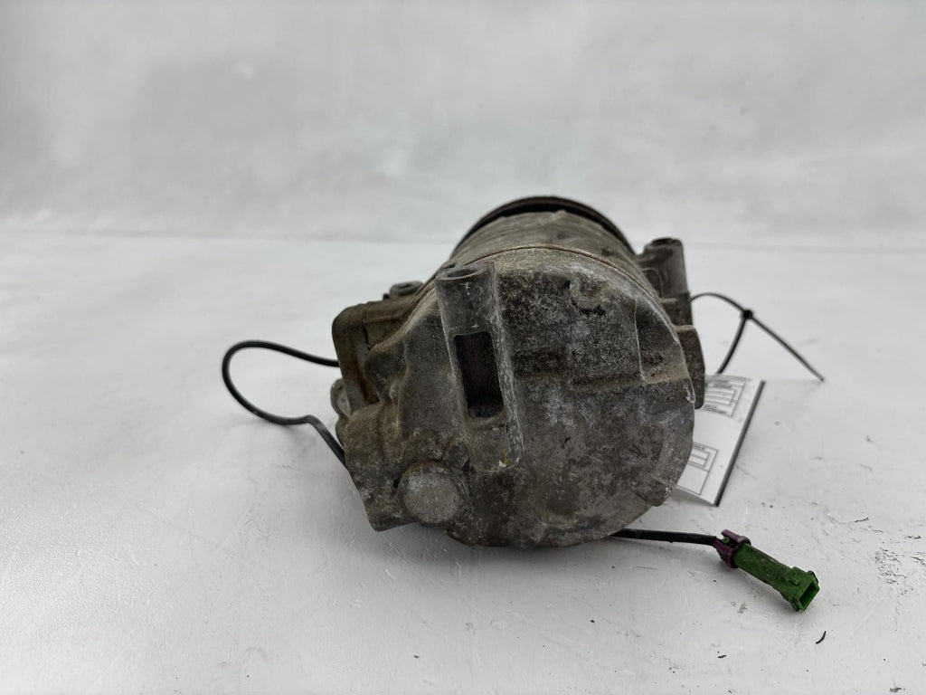 2000-2002 Audi S4 A/C Air Compressor OEM 4B0-260-805-B