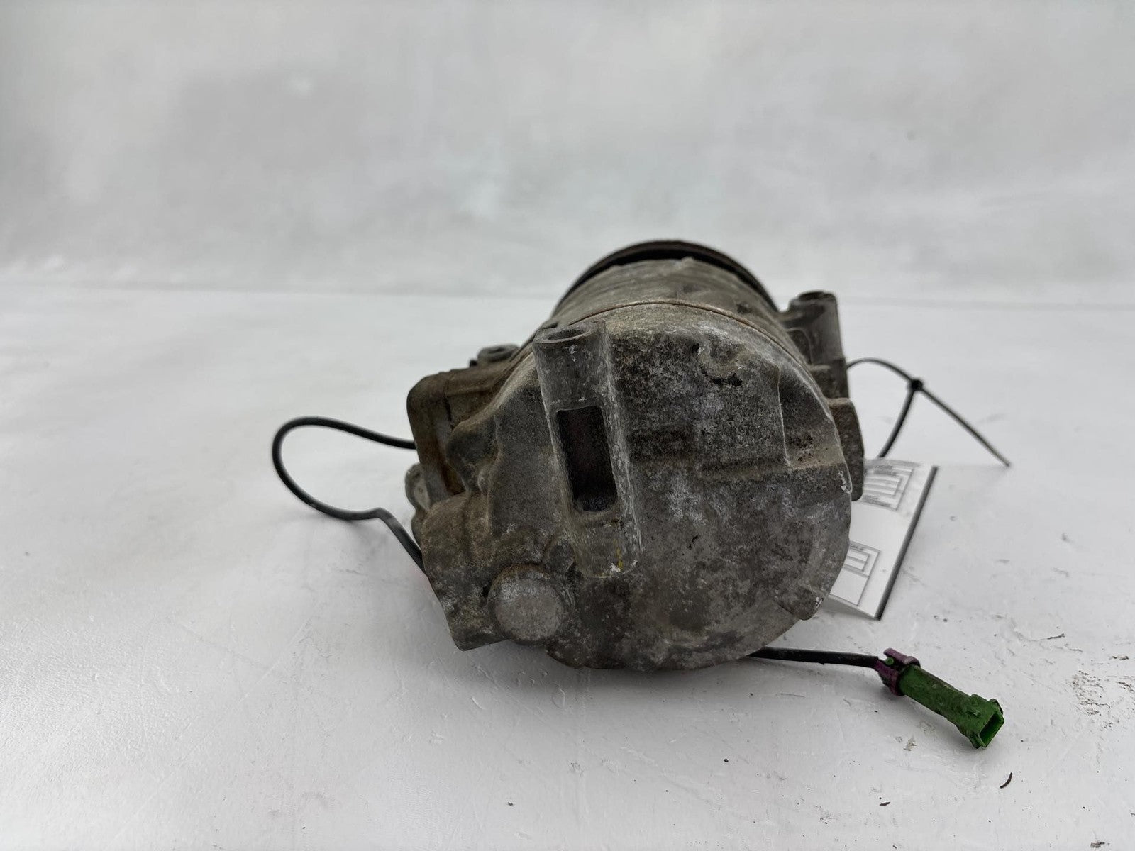 2000-2002 Audi S4 A/C Air Compressor OEM 4B0-260-805-B