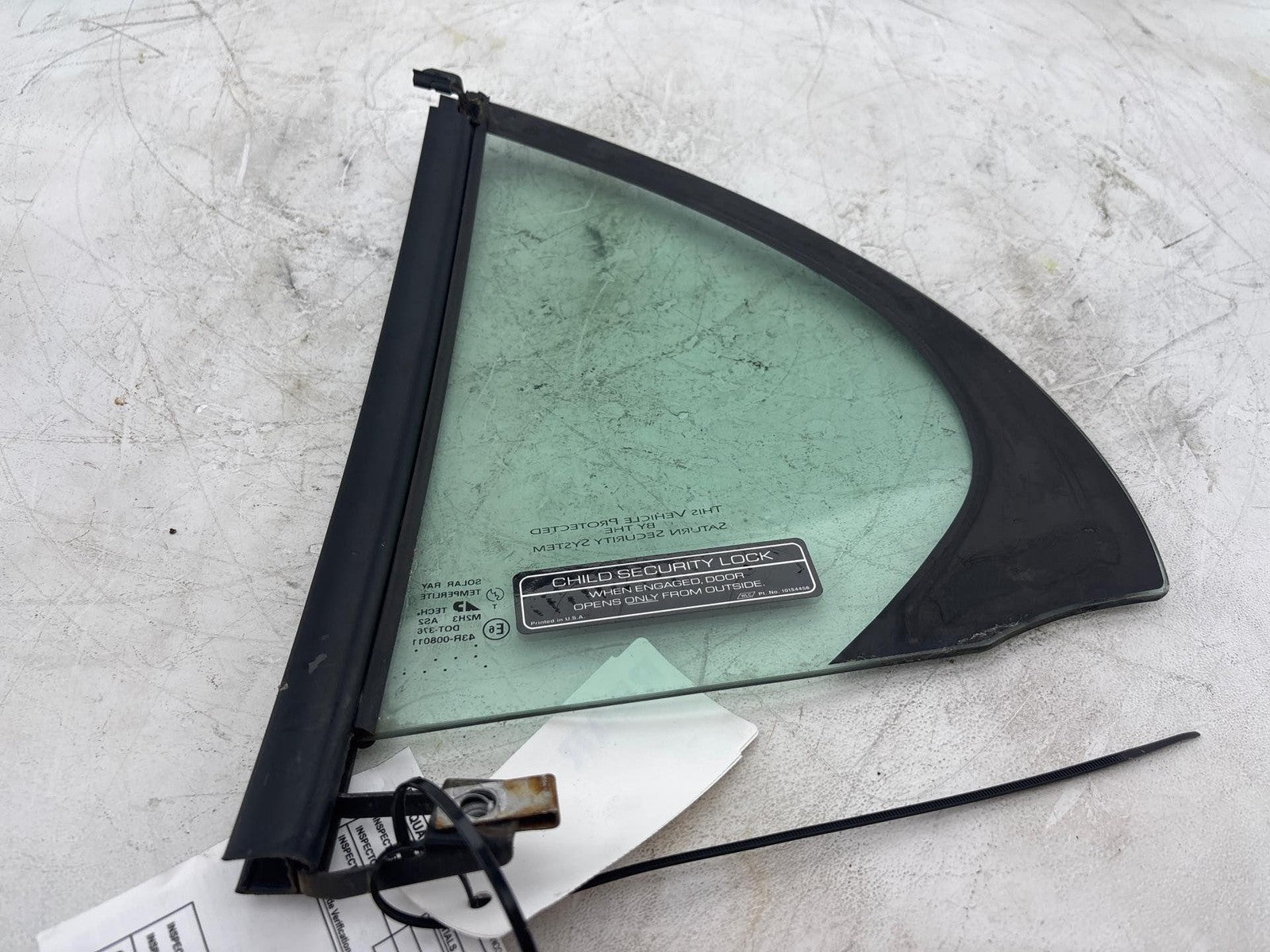 00-02 Saturn Sw2 Rear Right Door Vent Window Glass