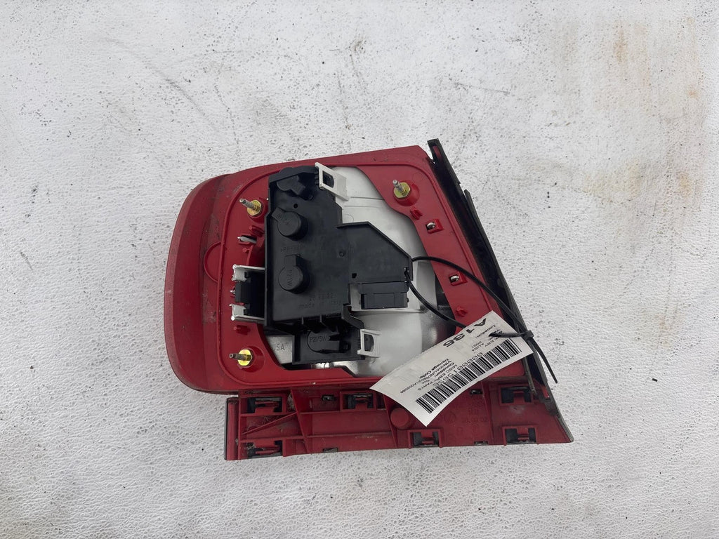 2000-2002 Audi S4 Rear Right Tail Light Lamp Assembly Oem