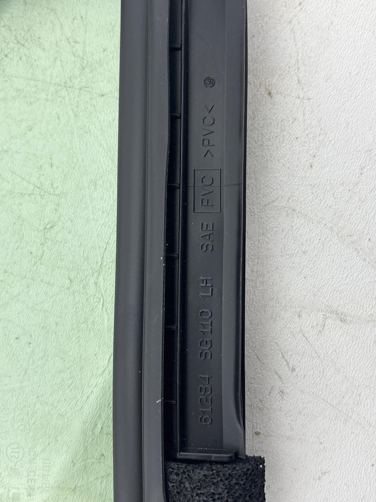 16-18 SUBARU FORESTER FRONT LEFT DRIVER SIDE DOOR VENT WINDOW GLASS