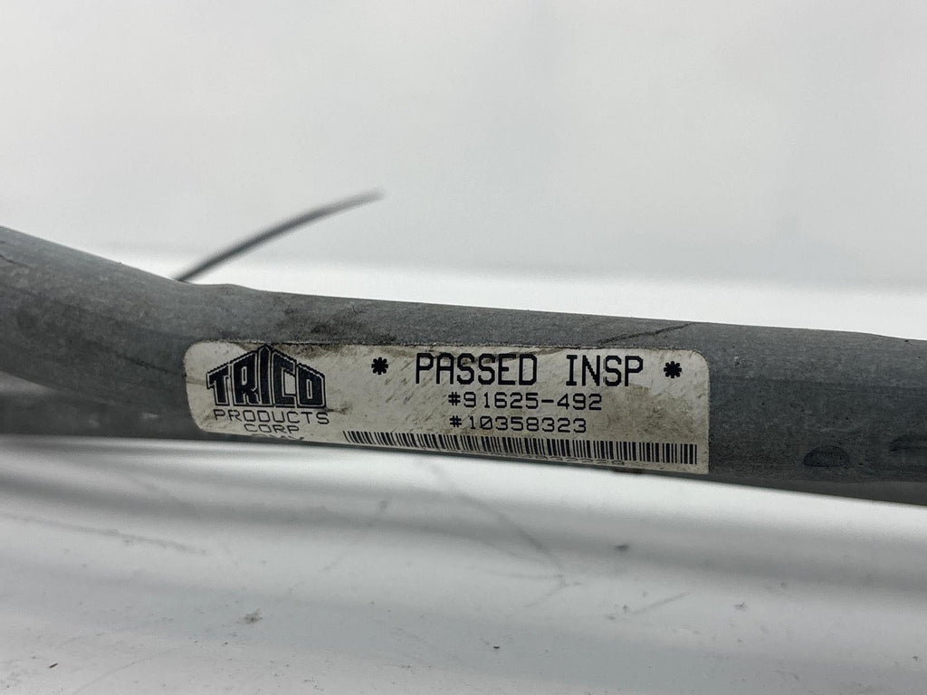 04-05 Buick Lacrosse Front Windshield Wiper Motor With Linkage