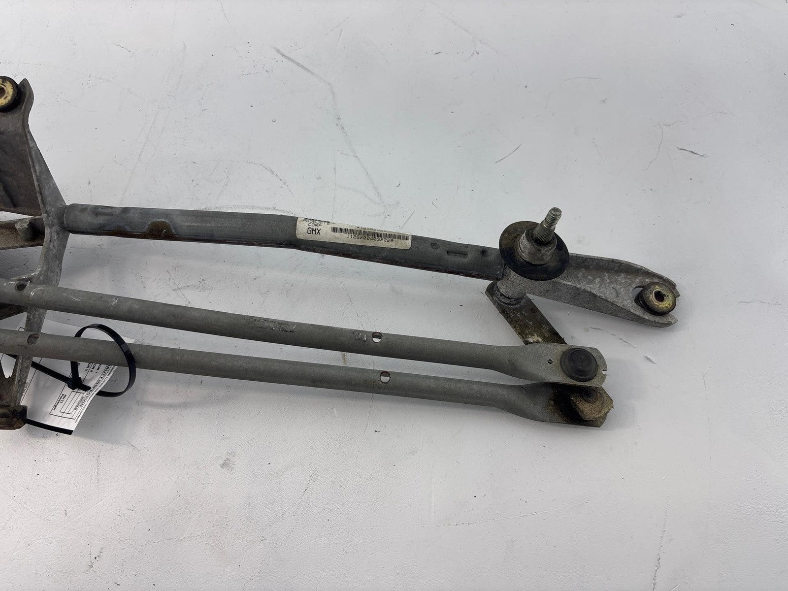 04-05 Buick Lacrosse Front Windshield Wiper Motor With Linkage