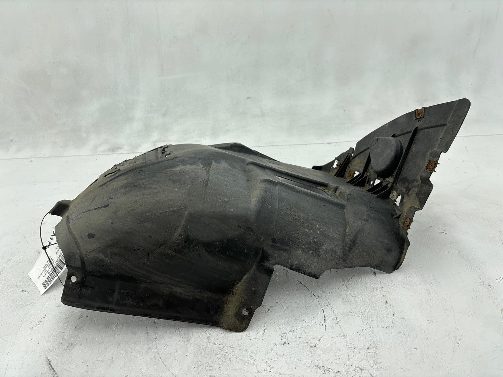 07-13 Bmw 328 335 E90 Front Left Side Fender Liner Wheel Splash Shield Oem