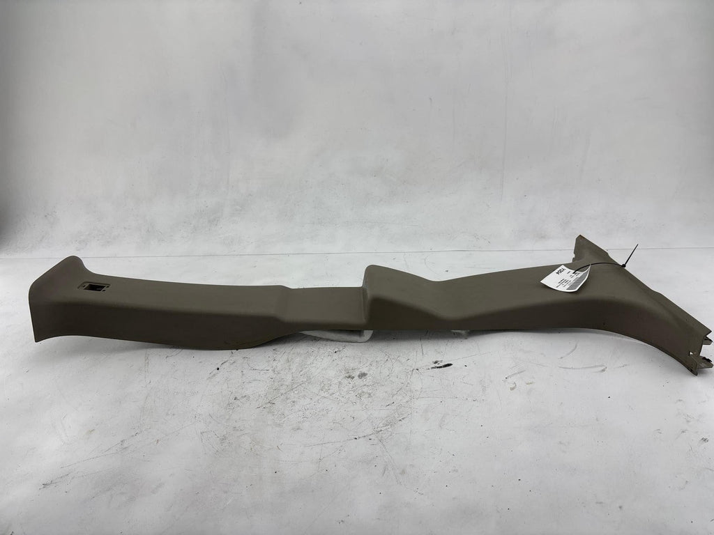 03-07 Hummer H2 Passenger Side Right Rh B Pillar Trim Panel Oem