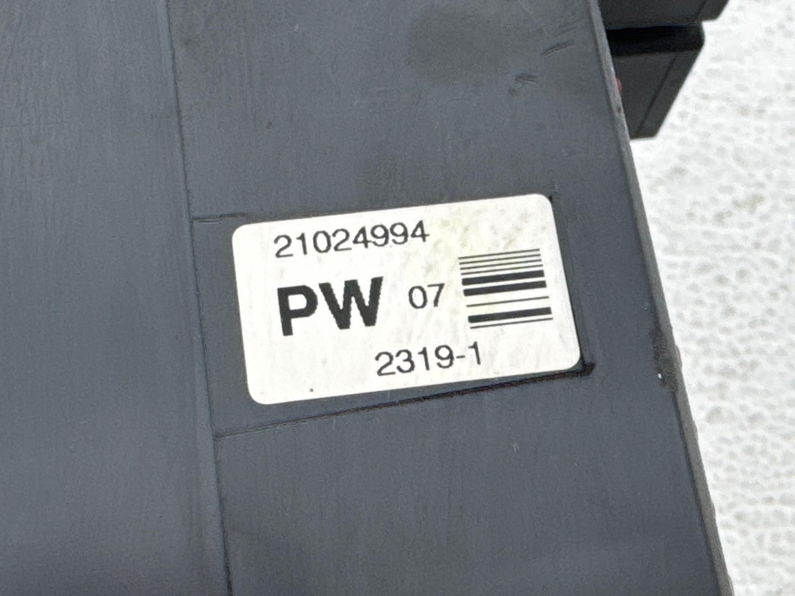 00-02 Saturn Sw2 Cabin Fuse Box