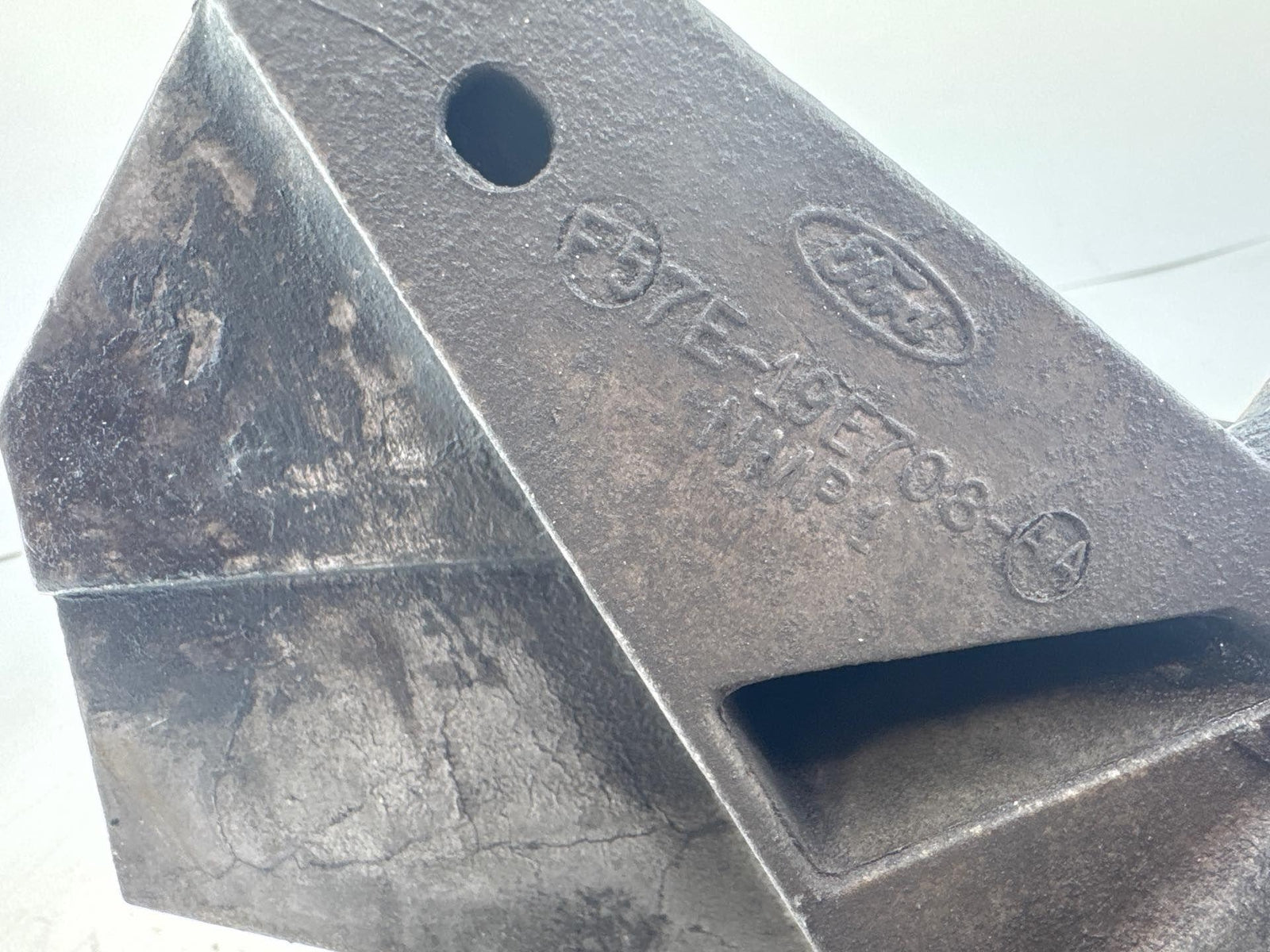 1992-1997 Ford Ranger Alternator Mounting Bracket Tensioner OEM