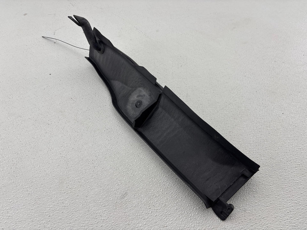 06-13 Bmw 335I E92 E88 E84 Front Left Side Windshield Cowl Heater Cover
