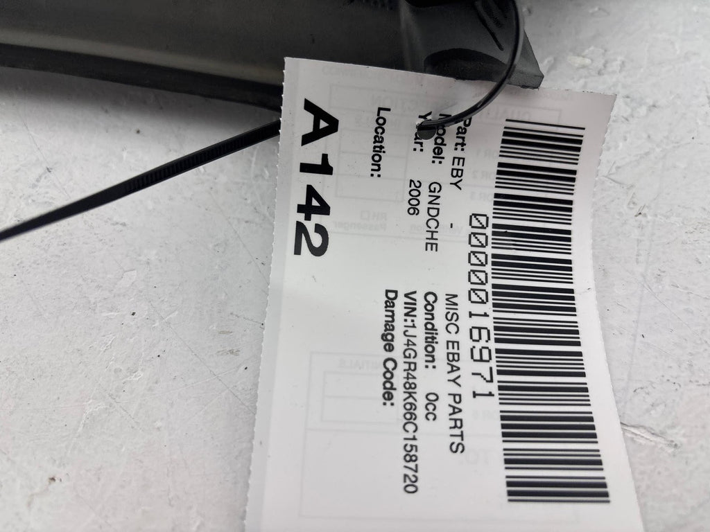 06-10 Jeep Grand Cherokee Windshield Wiper Vent Cowl Grille Panel Rh & Lh Oem