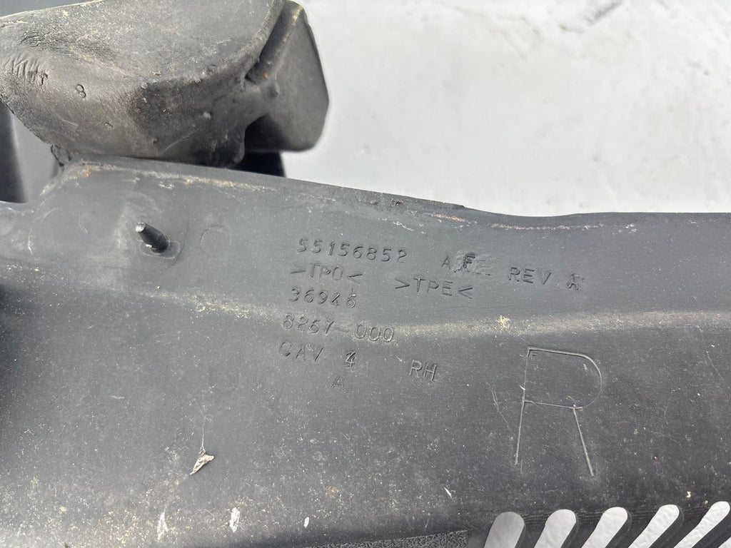 06-10 Jeep Grand Cherokee Windshield Wiper Vent Cowl Grille Panel Rh & Lh Oem