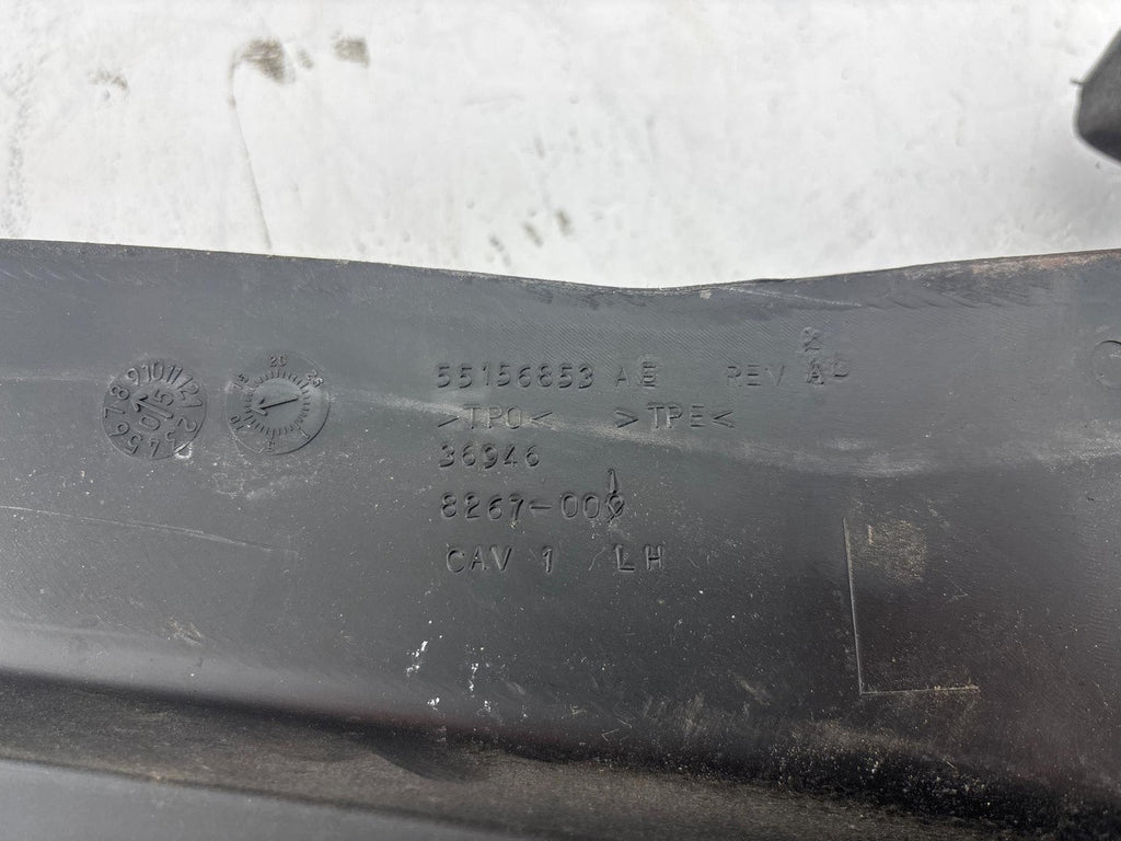 06-10 Jeep Grand Cherokee Windshield Wiper Vent Cowl Grille Panel Rh & Lh Oem