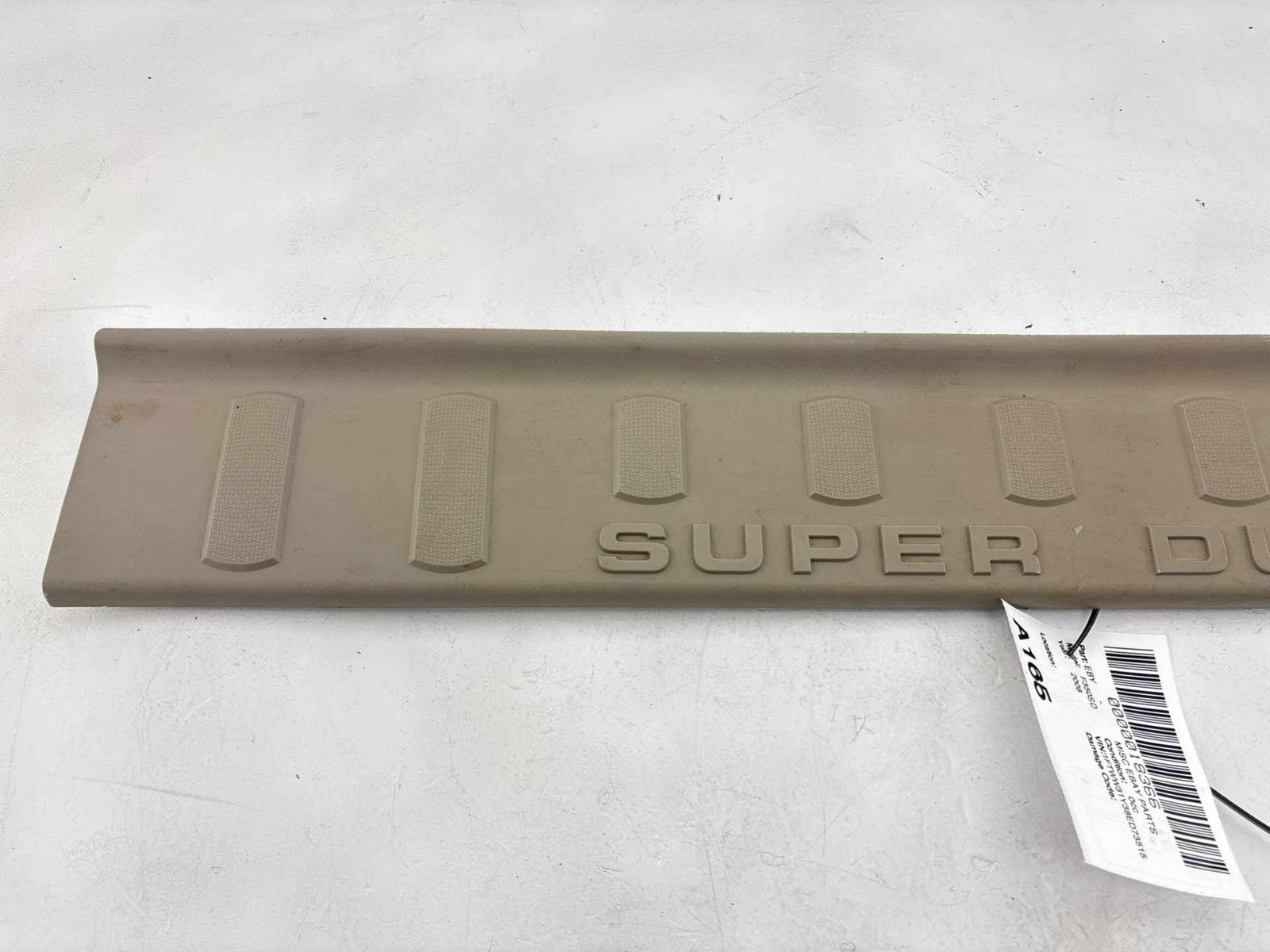 08-10 Ford F250 F350 Right Front Rocker Sill Trim Panel Oem