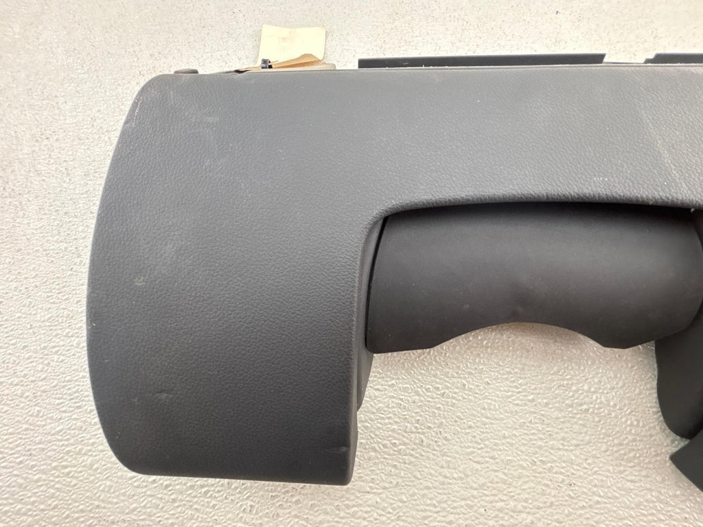 13-19 Cadillac Ats Front Driver Side Instrument Panel Knee Bolster Trim Black