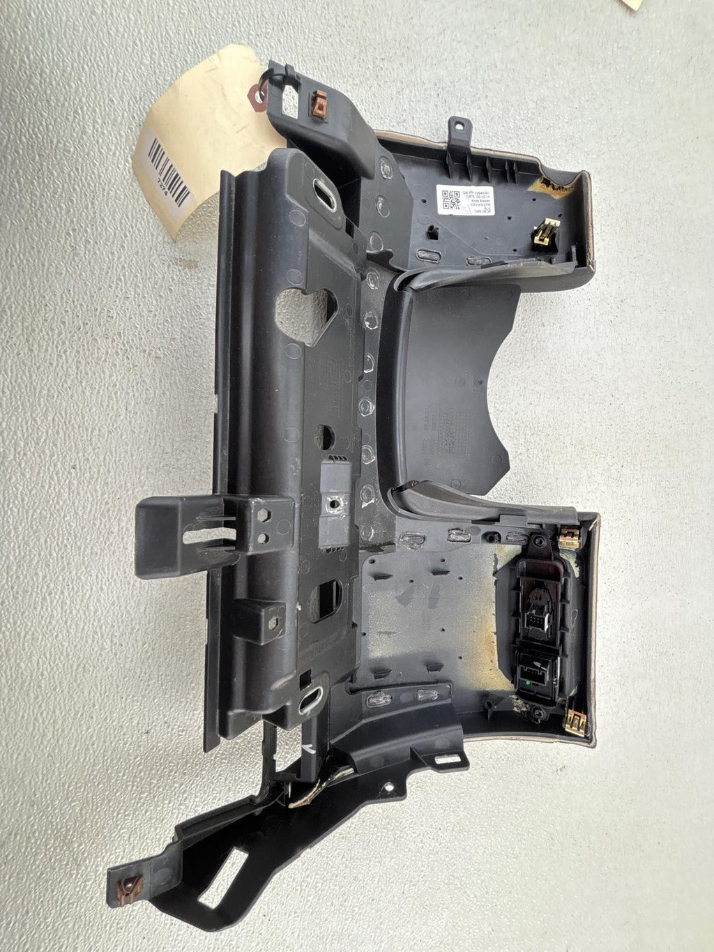 13-19 Cadillac Ats Front Driver Side Instrument Panel Knee Bolster Trim Black