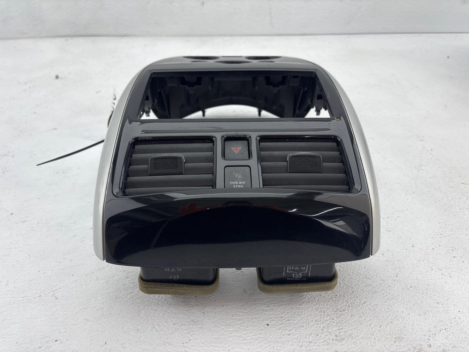 14-19 Nissan Versa Hatchback Center Dash Radio Bezel Climate Control Trim Oem