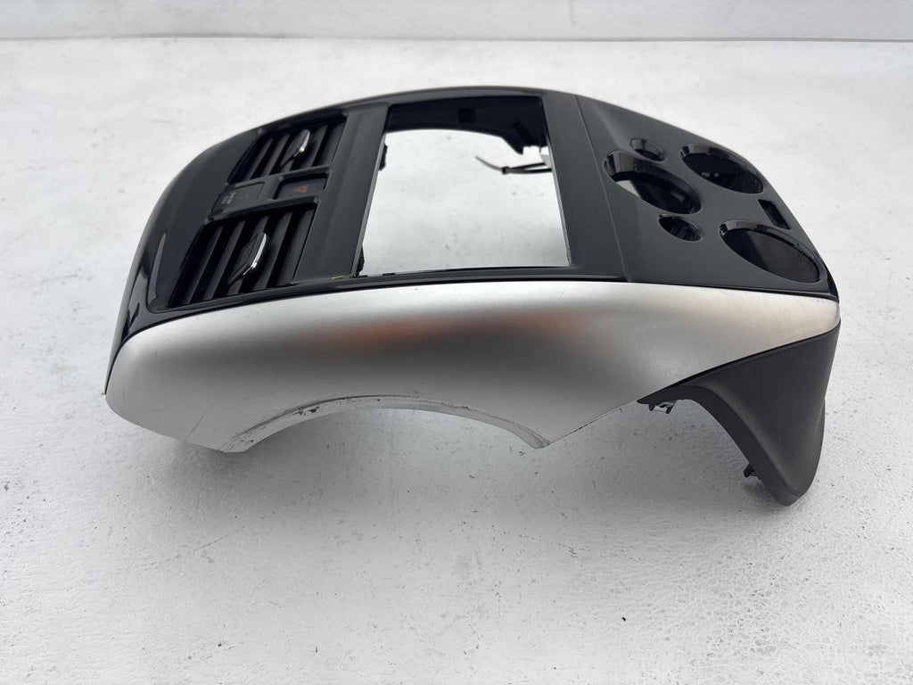 14-19 Nissan Versa Hatchback Center Dash Radio Bezel Climate Control Trim Oem