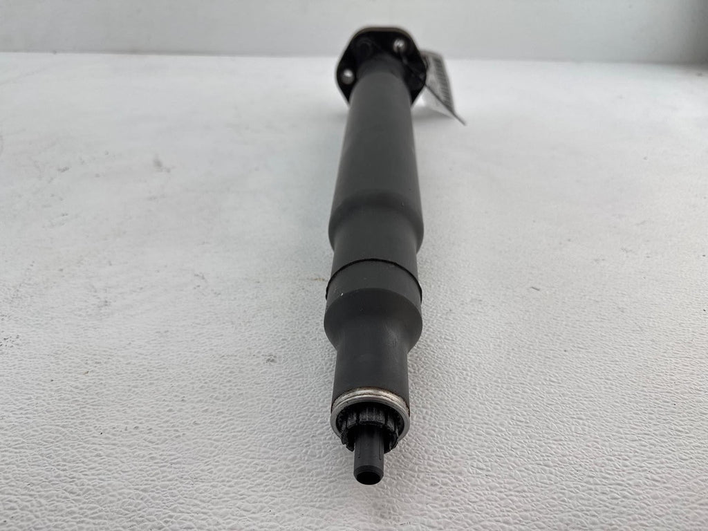 11-18 Bmw X5 E70 3.0L Rear Driveshaft Drveline Half Portion Drive Shaft Oem