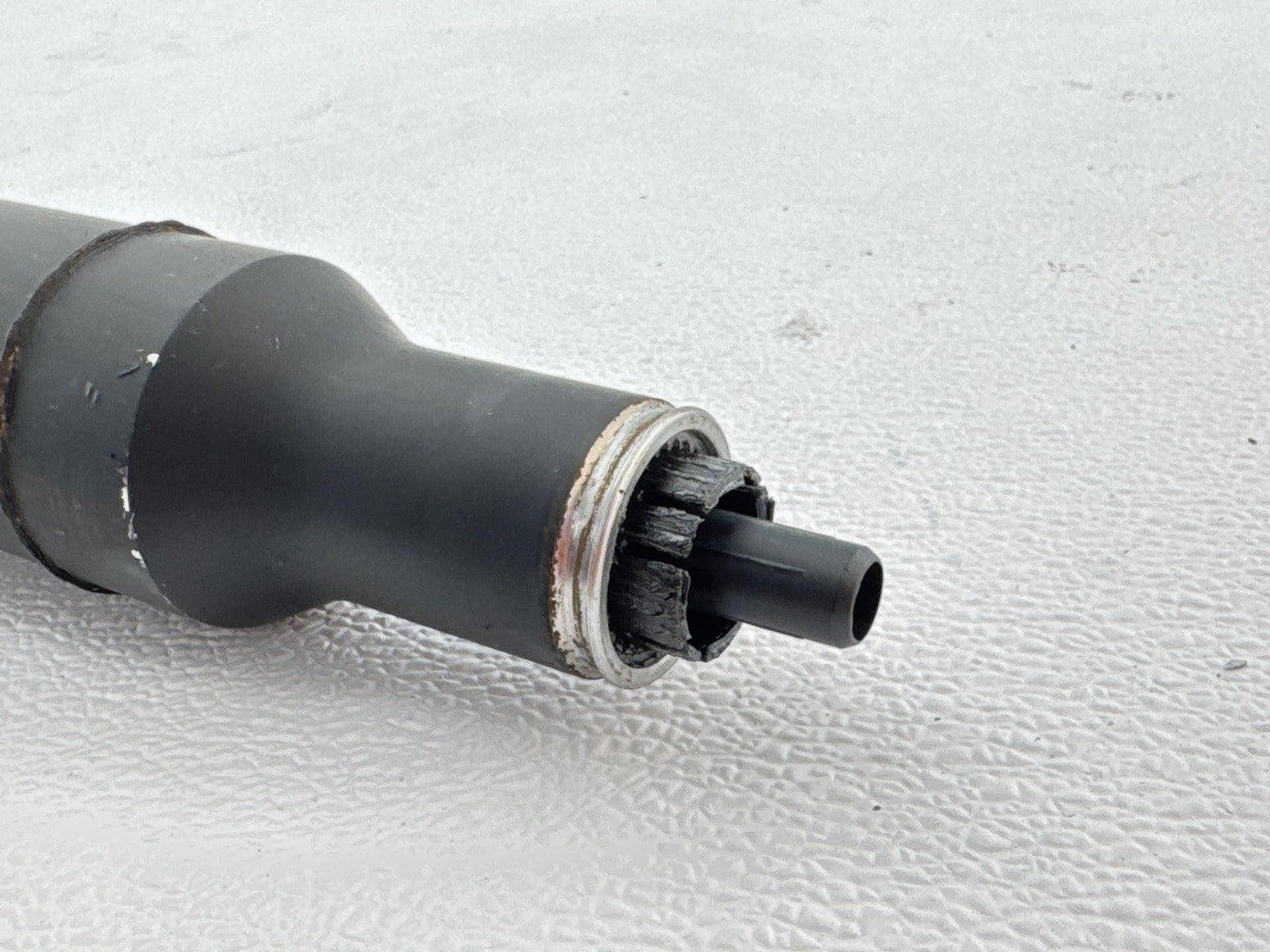 11-18 Bmw X5 E70 3.0L Rear Driveshaft Drveline Half Portion Drive Shaft Oem