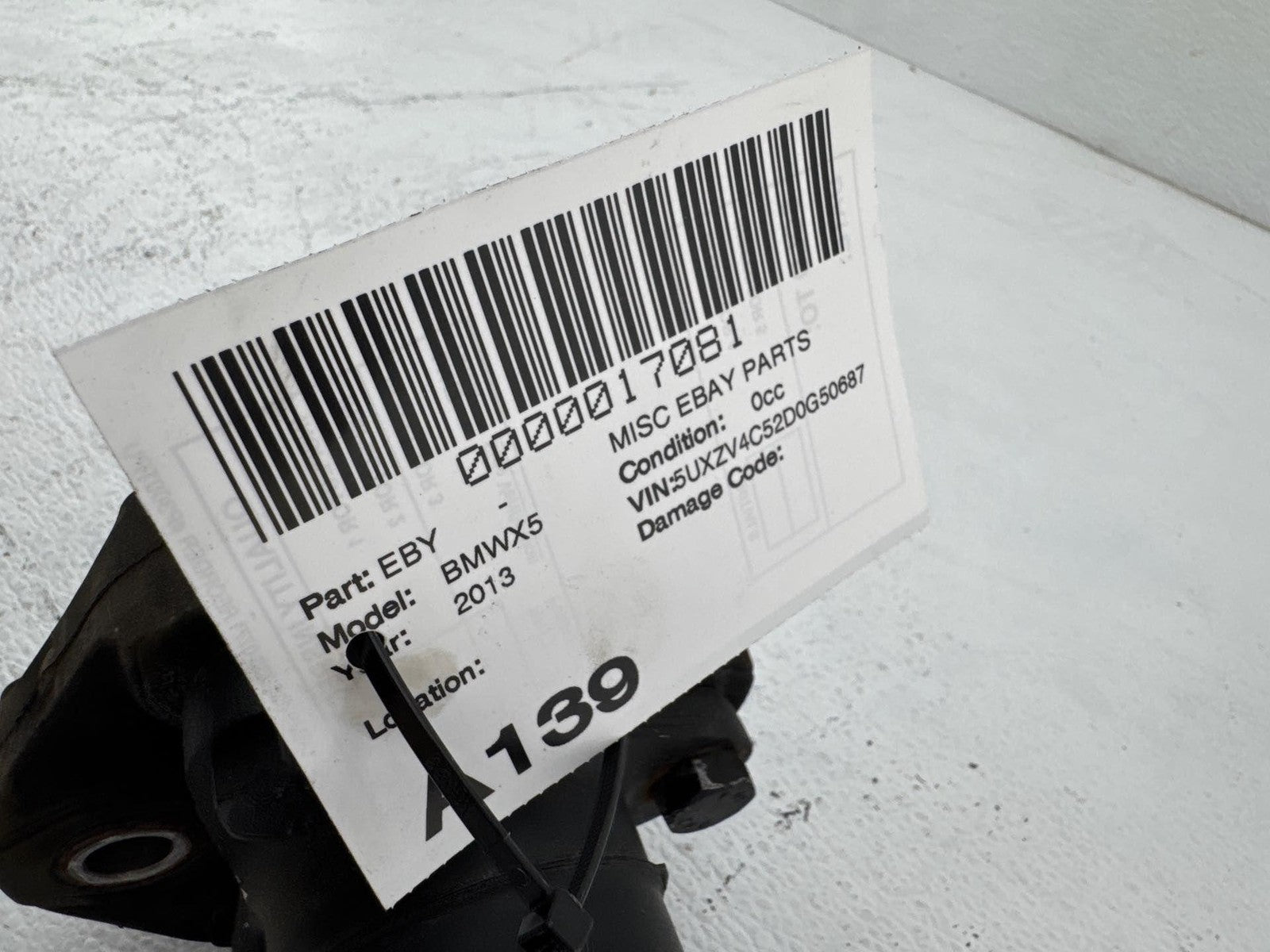 11-18 Bmw X5 E70 3.0L Rear Driveshaft Drveline Half Portion Drive Shaft Oem