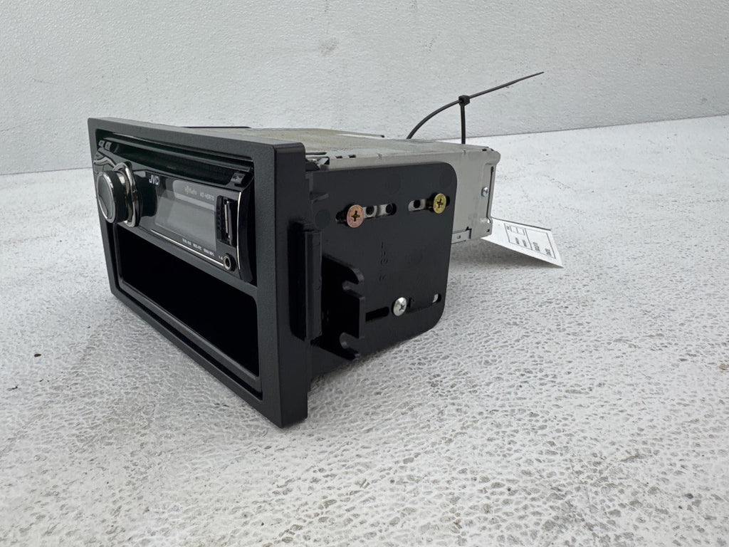 2000-2005 Saturn S-Series Am Fm Radio Cd Compact Disc Player Stereo Oem