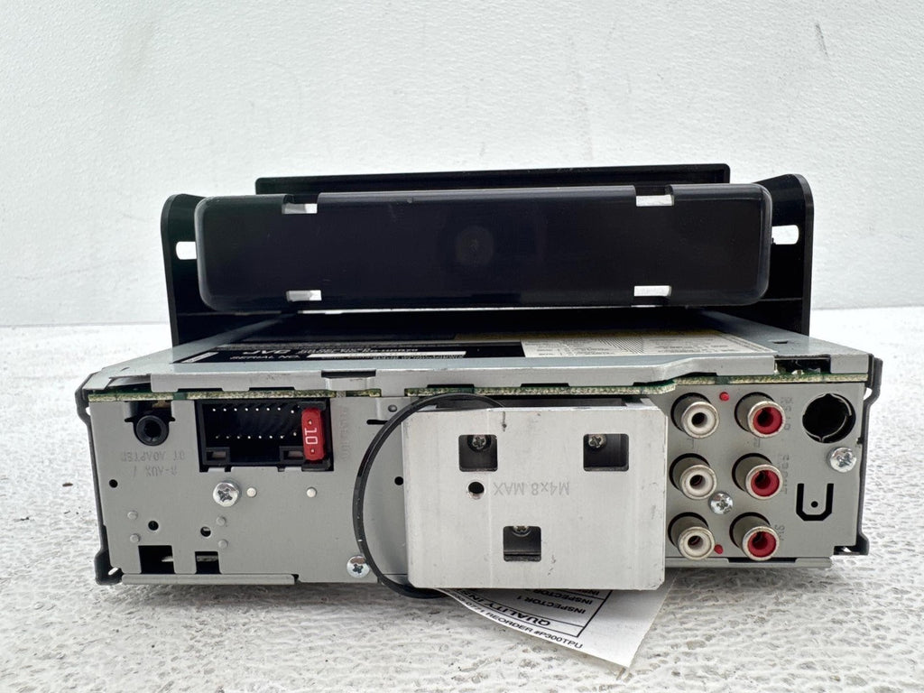 2000-2005 Saturn S-Series Am Fm Radio Cd Compact Disc Player Stereo Oem