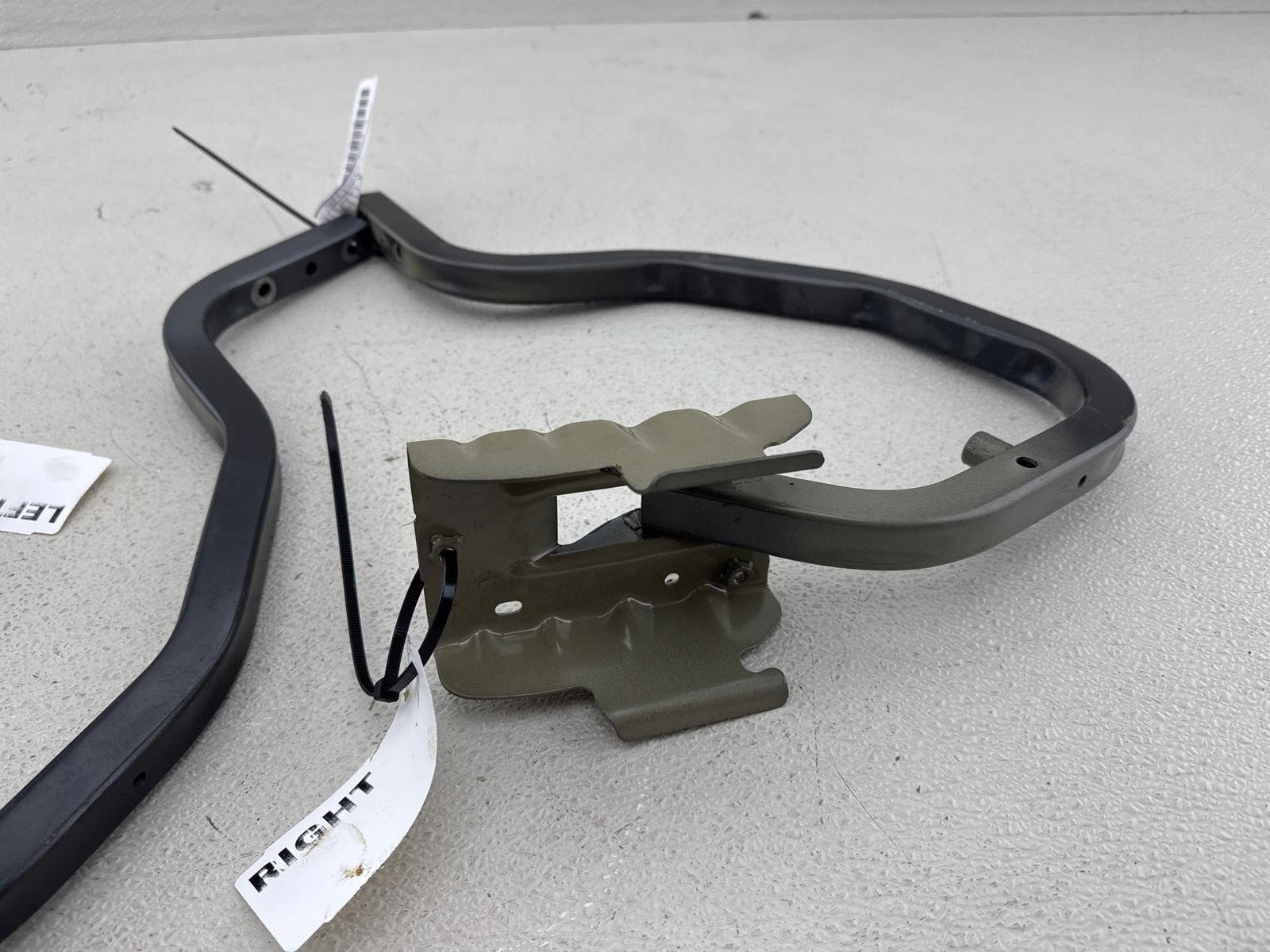 13 -19 Nissan Sentra Rear Left& Right Trunk Lid Lift Support Hinge Oem