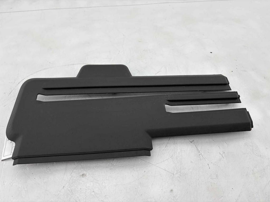 07-17 Gmc Acadia Cover Rear Seat Track Rear Inboard Oem