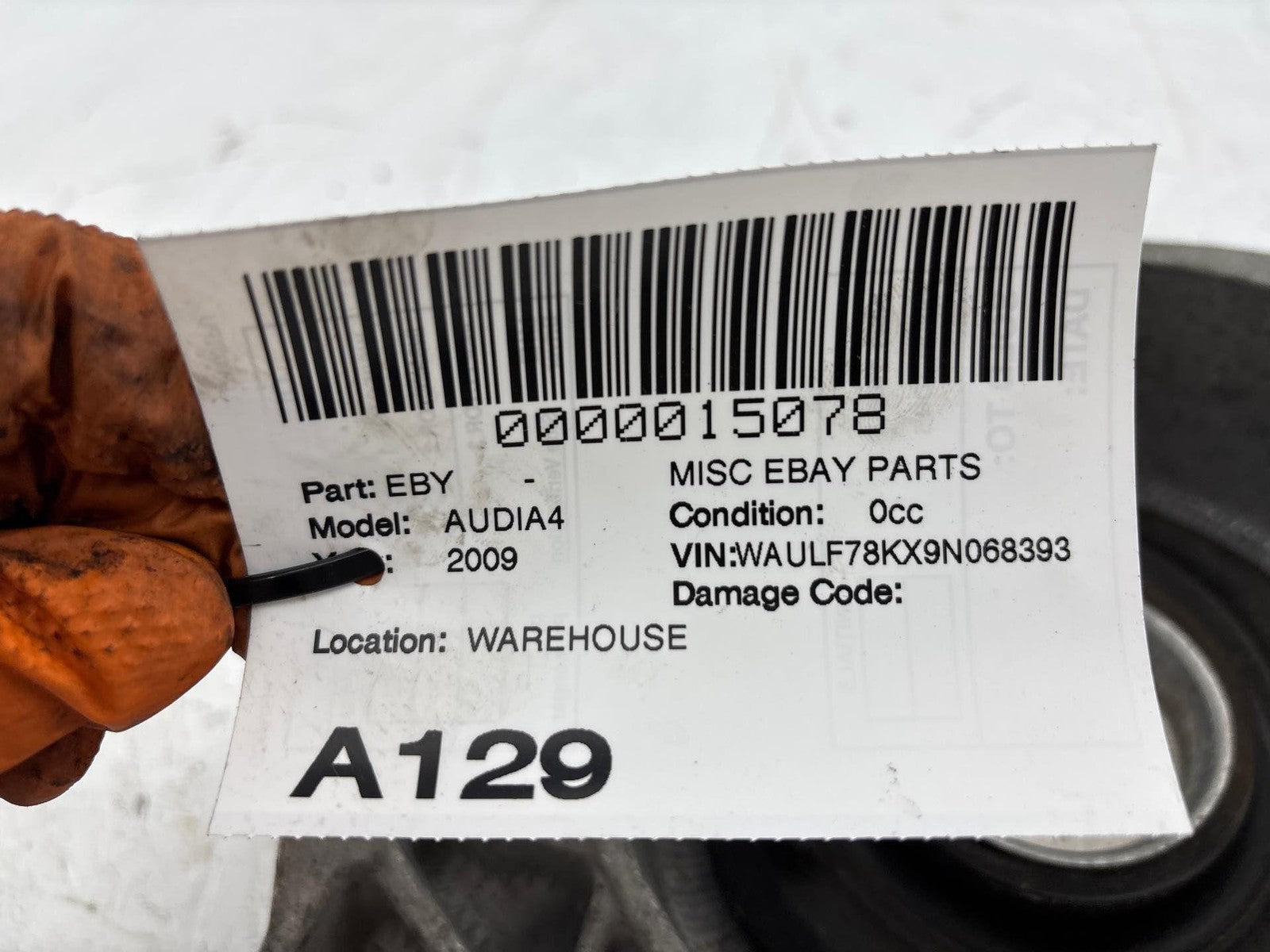 09-12 Audi A4 Front Left Upper Strut Mount Bracket Oem 8R0412383