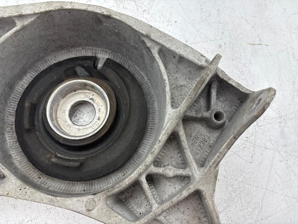 09-12 Audi A4 Front Left Upper Strut Mount Bracket Oem 8R0412383